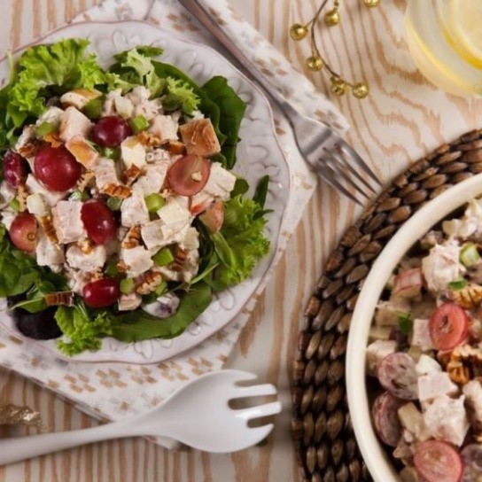 ENSALADA DE PECHUGA DE POLLO CON ESPÁRRAGOS